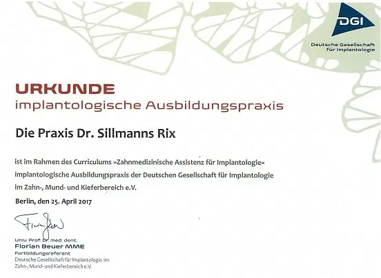 Implantologische Ausbildungspraxis – Praxis Sillmanns, Rix & Kollegen in Bühl